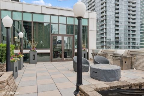 Tiny photo for 660 W Wayman Street #701, Chicago, IL 60661 (MLS # 12505152)