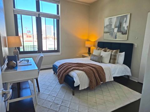 Tiny photo for 660 W Wayman Street #701, Chicago, IL 60661 (MLS # 12505152)