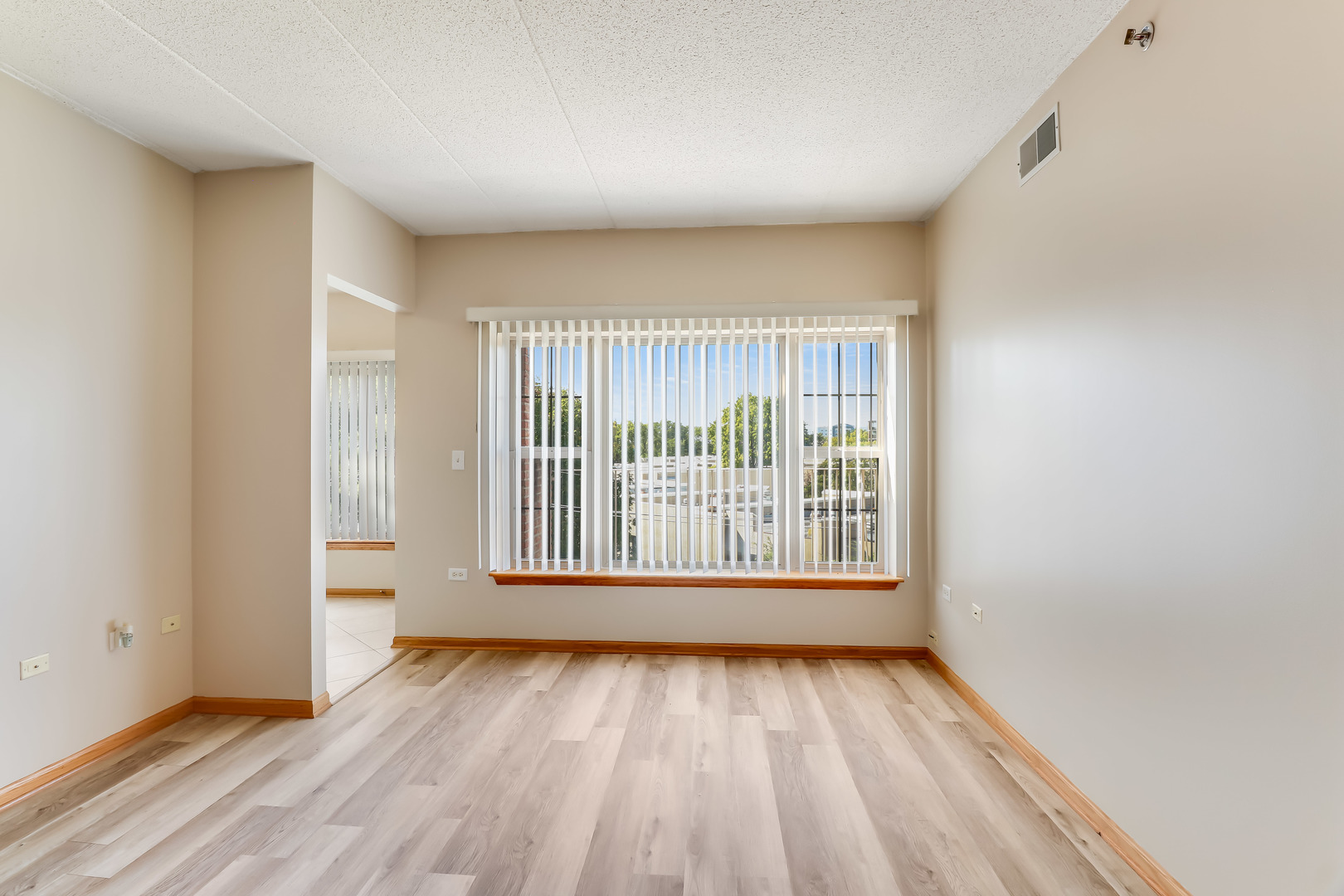 1200 S Prospect Avenue 303