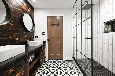 Tiny photo for 136 S Lawford Court, Bloomingdale, IL 60108 (MLS # 12615247)