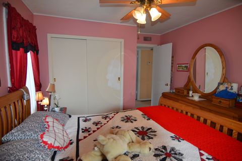 Tiny photo for 104 N Pleasant Road, Lake Zurich, IL 60047 (MLS # 12579475)