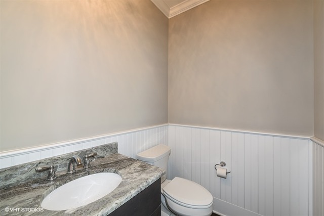 6210 Clarendon Hills (Lot 2) Road