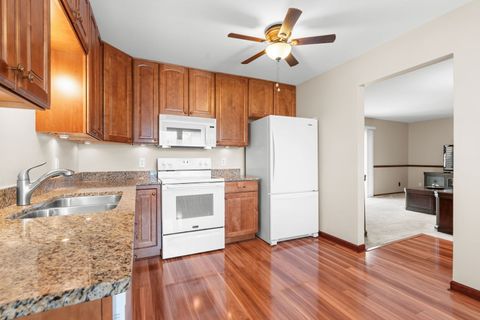 Tiny photo for 1072 Cedar Crest Drive, Crystal Lake, IL 60014 (MLS # 12591810)