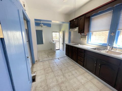 Tiny photo for 7919 S Wabash Avenue, Chicago, IL 60619 (MLS # 12622751)