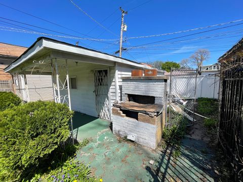 Tiny photo for 7919 S Wabash Avenue, Chicago, IL 60619 (MLS # 12622751)