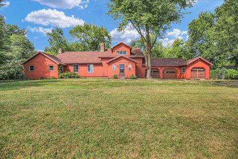 Photo of 2303 County Road 1100 E, Champaign, IL 61822 (MLS # 12458752)