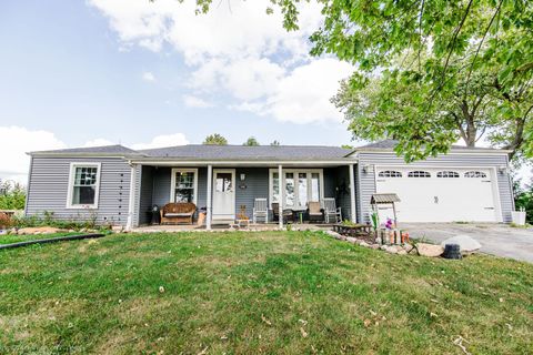 Photo of 936 W Corning Road, Beecher, IL 60401 (MLS # 12490662)