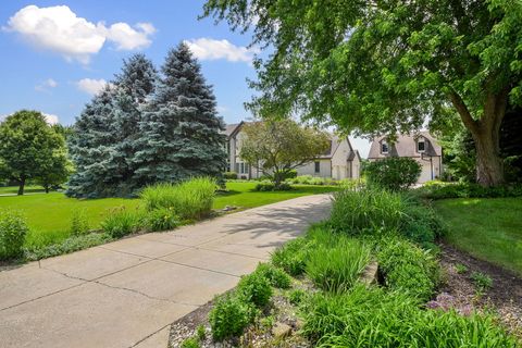 Photo of 41W165 Dillonfield Drive, Elburn, IL 60119 (MLS # 12674315)