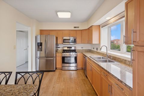 Tiny photo for 501 ALLES Street #501A, Des Plaines, IL 60016 (MLS # 12506770)