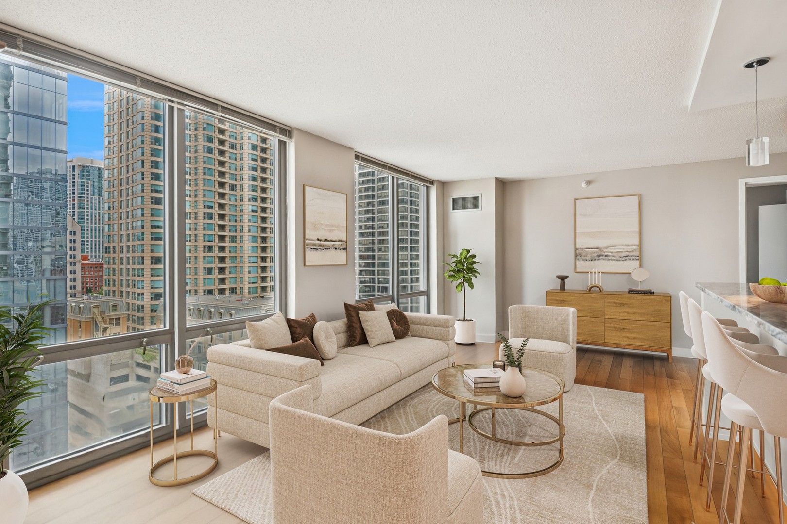 2 E Erie Street 1608