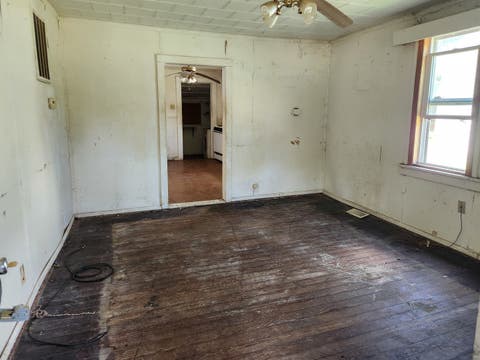Tiny photo for 1009 S 20th Street, Mt Vernon, IL 62864 (MLS # 12739475)