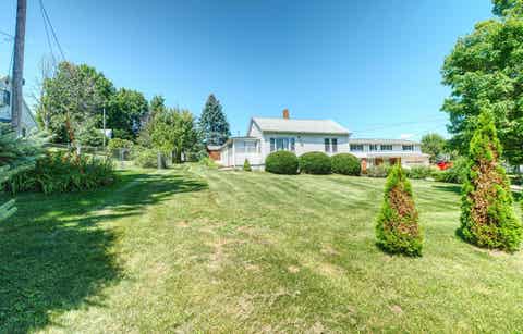 Tiny photo for 1208 25th Avenue, Clinton, IA 52732 (MLS # 12723637)