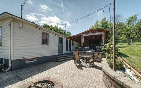 Tiny photo for 1208 25th Avenue, Clinton, IA 52732 (MLS # 12723637)