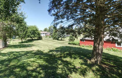 Tiny photo for 1208 25th Avenue, Clinton, IA 52732 (MLS # 12723637)