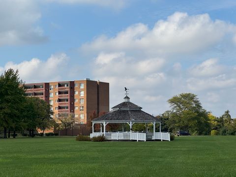 Tiny photo for 200 Park Avenue #725, Calumet City, IL 60409 (MLS # 12560883)