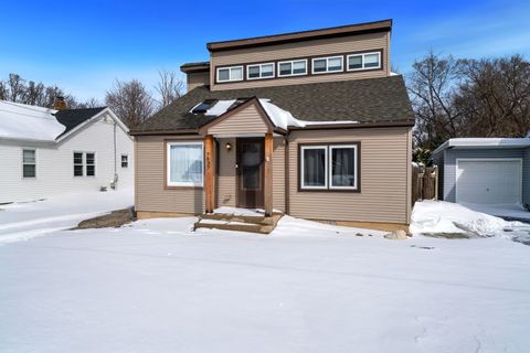Tiny photo for 7637 Rogers Street, Machesney Park, IL 61115 (MLS # 12596838)