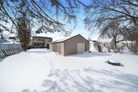 Tiny photo for 7637 Rogers Street, Machesney Park, IL 61115 (MLS # 12596838)