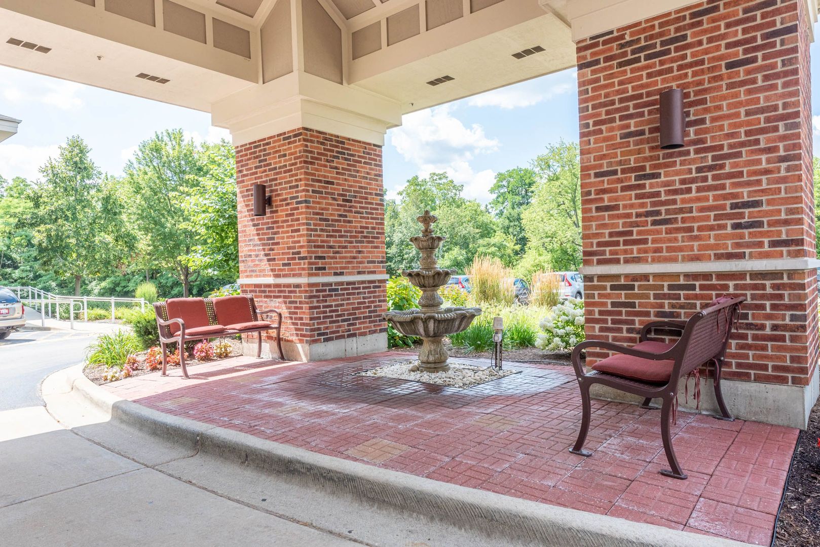 801 N McLean Boulevard 206