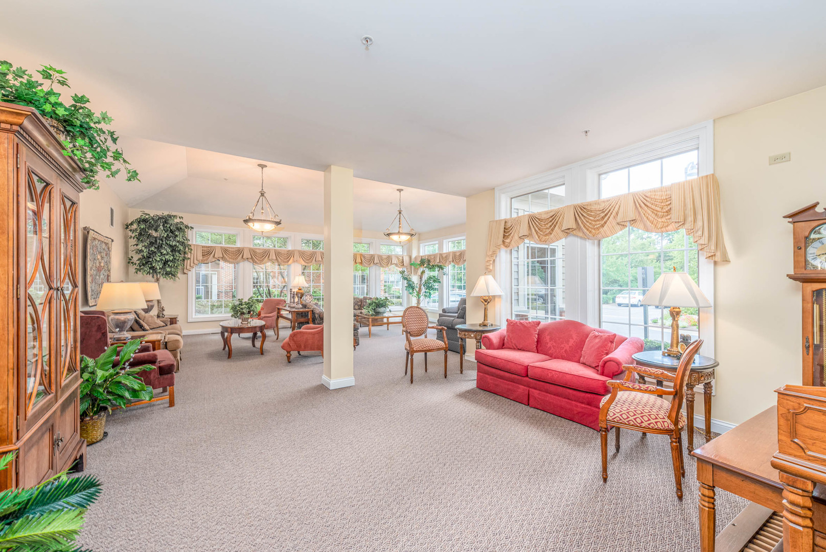 801 N McLean Boulevard 206