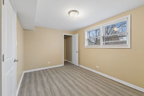 Tiny photo for 2808 W 140th Place, Blue Island, IL 60406 (MLS # 12592185)