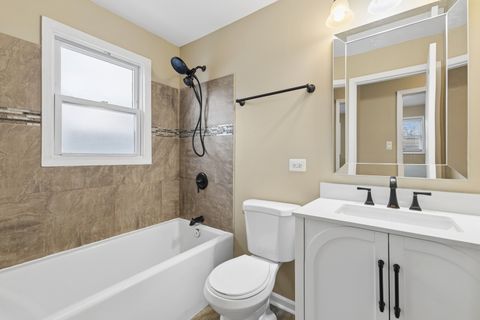 Tiny photo for 2808 W 140th Place, Blue Island, IL 60406 (MLS # 12592185)