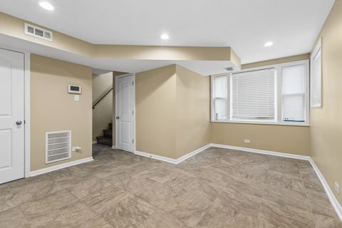 Tiny photo for 2808 W 140th Place, Blue Island, IL 60406 (MLS # 12592185)