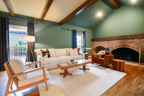 Tiny photo for 3 Bridle Court, Burr Ridge, IL 60527 (MLS # 12511571)