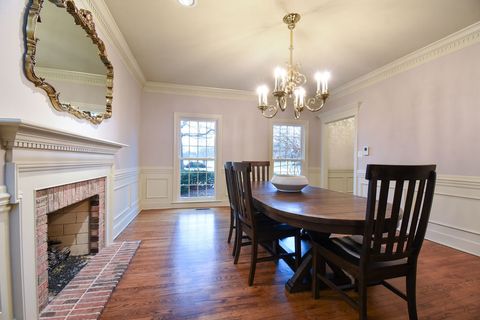 Tiny photo for 3 Bridle Court, Burr Ridge, IL 60527 (MLS # 12511571)