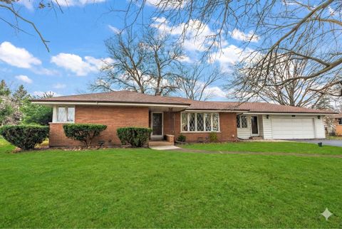 Photo of 6341 Kimberly Drive, Tinley Park, IL 60477 (MLS # 12523548)
