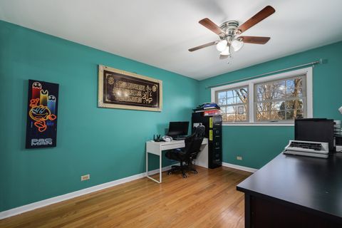 Tiny photo for 2458 Seminary Avenue, Des Plaines, IL 60016 (MLS # 12571779)