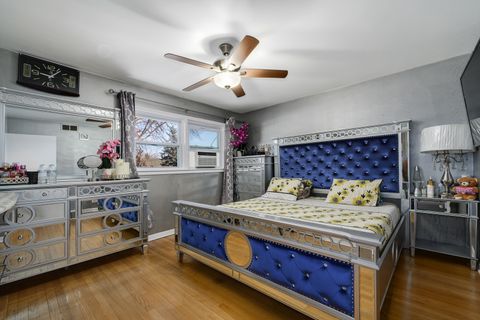 Tiny photo for 2458 Seminary Avenue, Des Plaines, IL 60016 (MLS # 12571779)