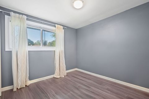Tiny photo for 43 Pamela Drive, Bensenville, IL 60106 (MLS # 12431054)