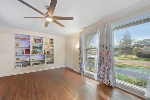 Tiny photo for 43 Pamela Drive, Bensenville, IL 60106 (MLS # 12431054)