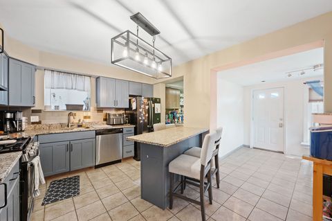 Tiny photo for 43 Pamela Drive, Bensenville, IL 60106 (MLS # 12431054)