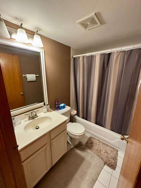 Tiny photo for 8700 W Evelyn Lane #205, Chicago, IL 60656 (MLS # 12586507)