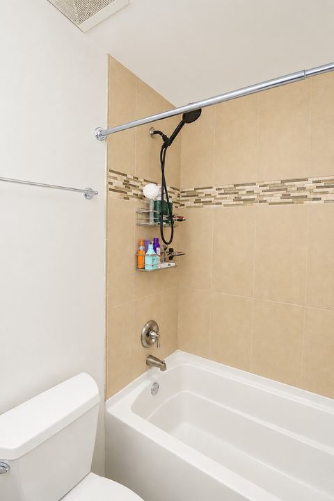 Tiny photo for 817 Stamford Court, Schaumburg, IL 60193 (MLS # 12644042)
