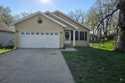 Photo of 1133 Justine Drive, Kankakee, IL 60901 (MLS # 12623710)