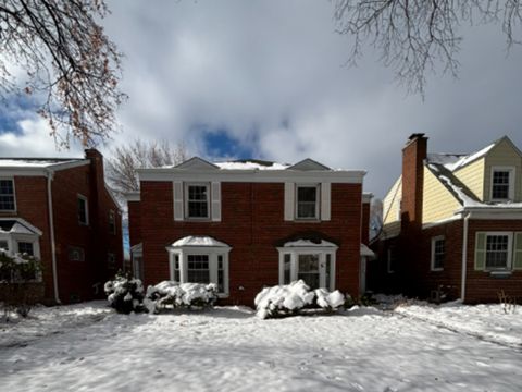 6704 Trumbull Avenue, Lincolnwood, IL 60712 - #: 12527834