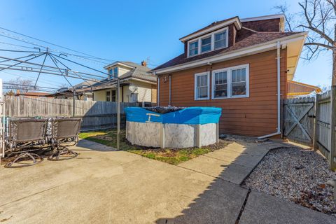 Tiny photo for 2500 N 78th Court, Elmwood Park, IL 60707 (MLS # 12590399)