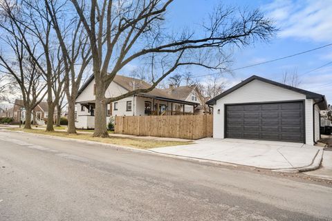 Tiny photo for 5700 W Grace Street, Chicago, IL 60634 (MLS # 12597655)