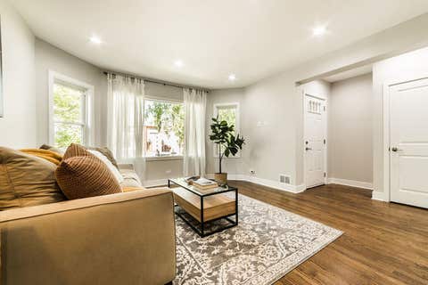 Tiny photo for 5625 N Menard Avenue, Chicago, IL 60646 (MLS # 12739158)