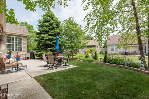 Tiny photo for 16601 Grandwood Lake Drive, Crest Hill, IL 60403 (MLS # 12655221)