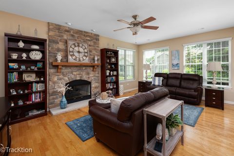 Tiny photo for 16601 Grandwood Lake Drive, Crest Hill, IL 60403 (MLS # 12655221)