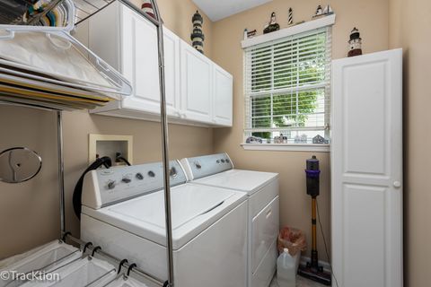 Tiny photo for 16601 Grandwood Lake Drive, Crest Hill, IL 60403 (MLS # 12655221)