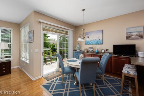 Tiny photo for 16601 Grandwood Lake Drive, Crest Hill, IL 60403 (MLS # 12655221)