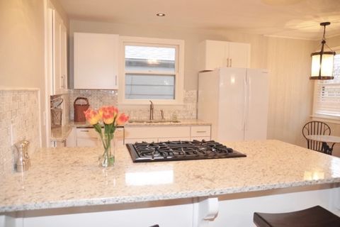 Tiny photo for Geneva, IL 60134 (MLS # 12659967)