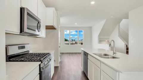 Tiny photo for 1374 Foxglove Drive, Bartlett, IL 60103 (MLS # 12570666)