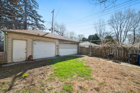 Tiny photo for 3915 N Kenneth Avenue, Chicago, IL 60641 (MLS # 12485399)