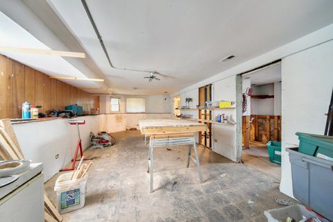 Tiny photo for 3915 N Kenneth Avenue, Chicago, IL 60641 (MLS # 12485399)