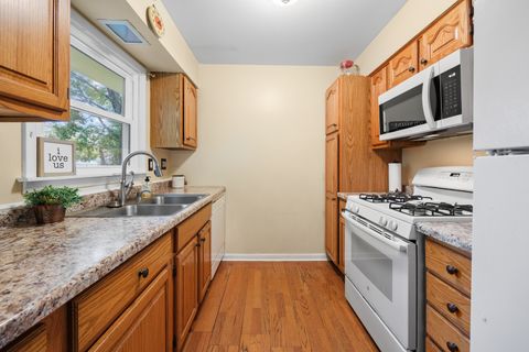 Tiny photo for 407 Keith Avenue, Crystal Lake, IL 60014 (MLS # 12501735)